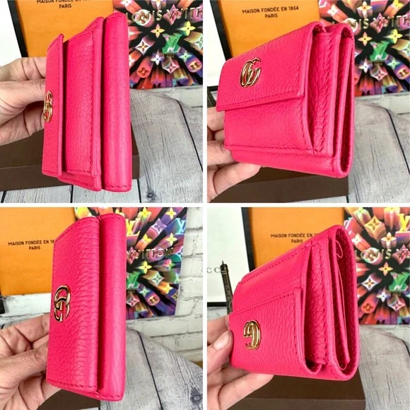 Gucci hot pink compact wallet with card holder and coin section - Picture 11 of 15